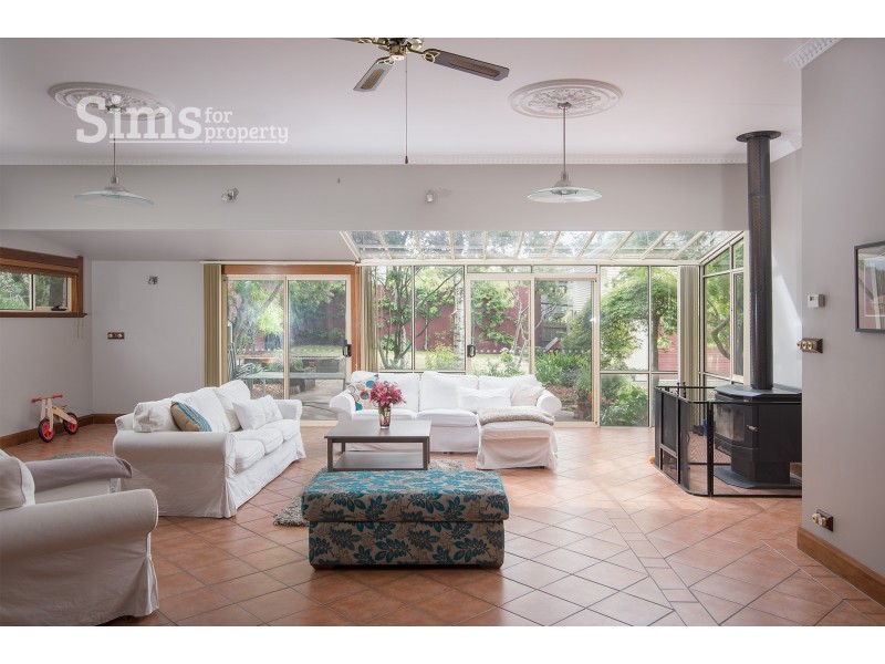 4 Belhaven Crescent, Newstead TAS 7250
