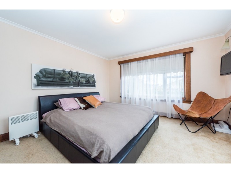 7 Riverdale Grove, Newstead TAS 7250