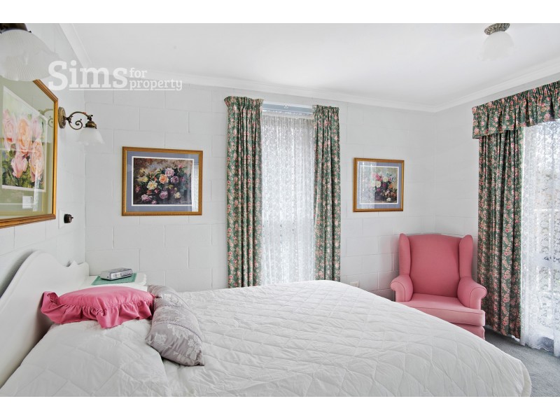 5 Riverview Road, Riverside TAS 7250