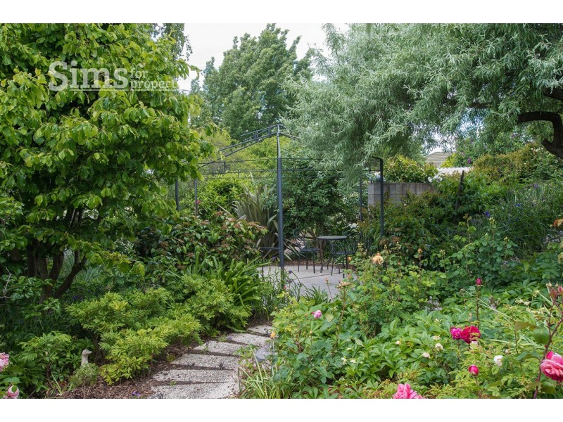 5 Riverview Road, Riverside TAS 7250