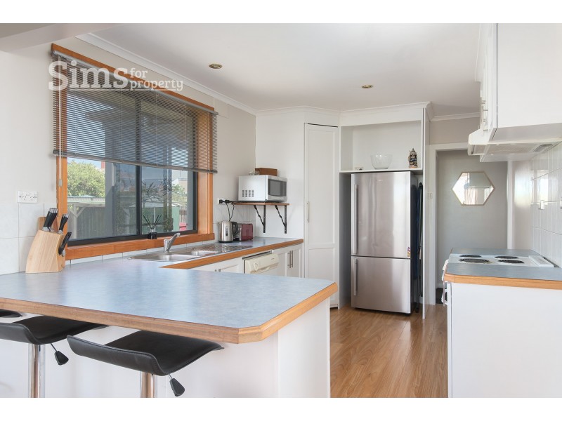 17 Henrietta Grove, West Launceston TAS 7250