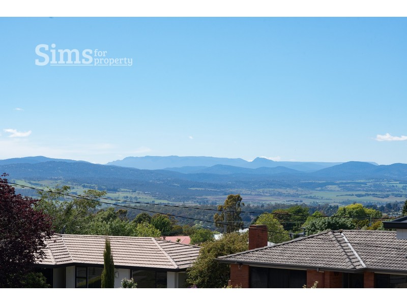17 Henrietta Grove, West Launceston TAS 7250