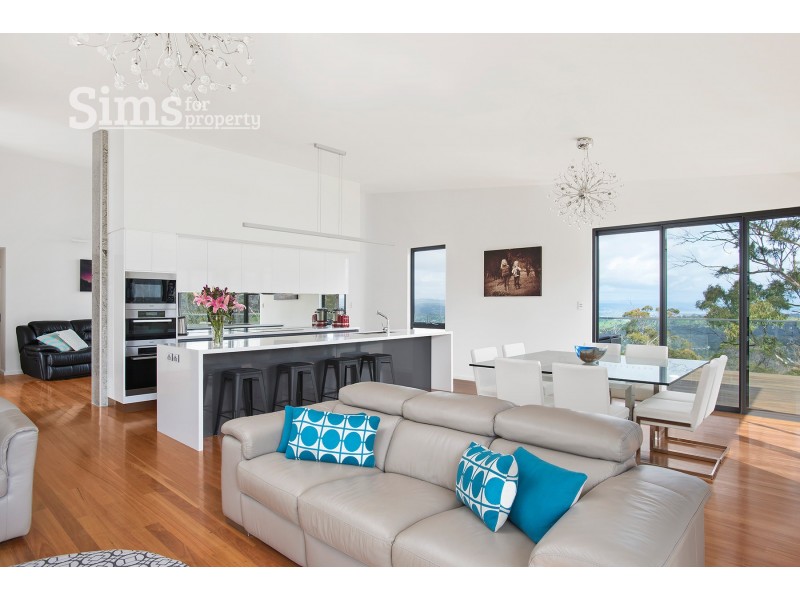 33 Escarpment Drive, St Leonards TAS 7250