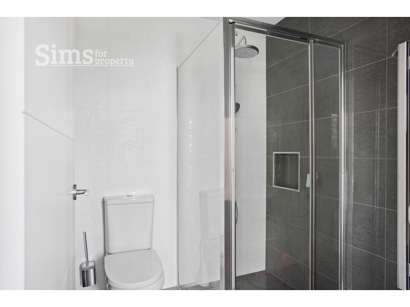 33 Escarpment Drive, St Leonards TAS 7250