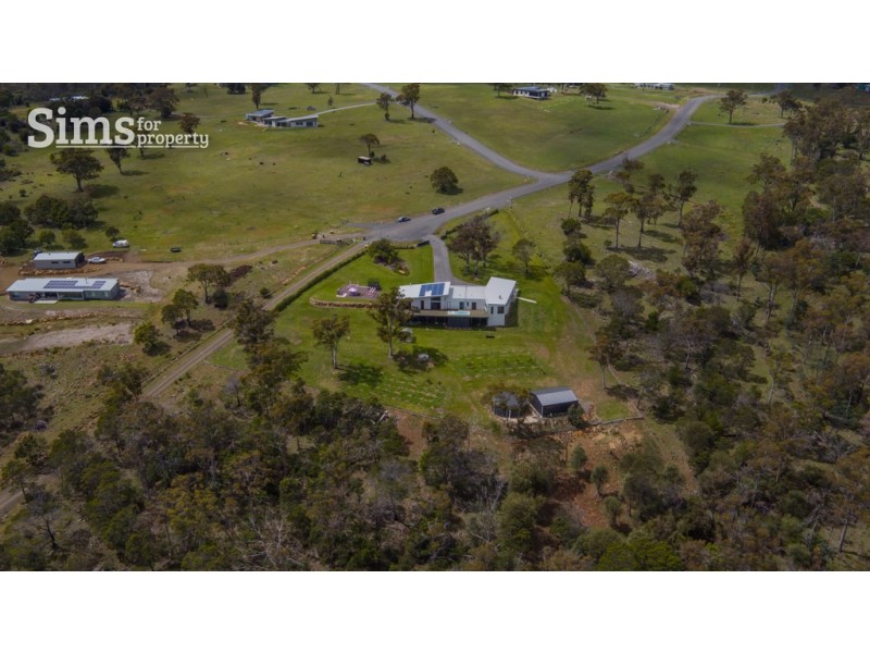 33 Escarpment Drive, St Leonards TAS 7250