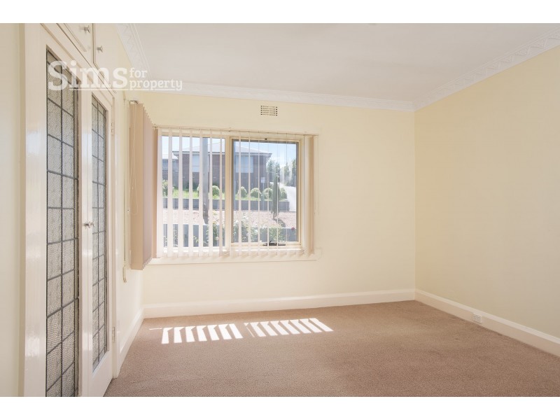 60 Hobart Road, Kings Meadows TAS 7249