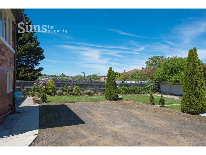 60 Hobart Road, Kings Meadows TAS 7249