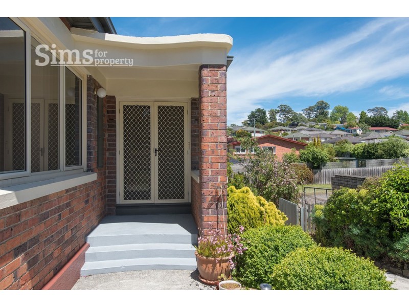 60 Hobart Road, Kings Meadows TAS 7249