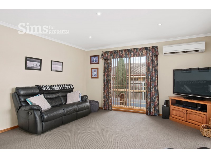 8 Wongarra Avenue, Legana TAS 7277