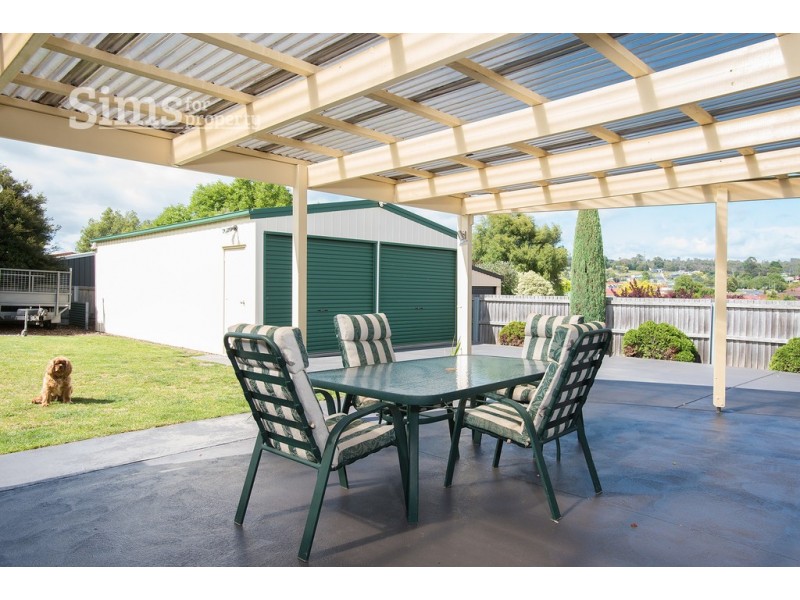 8 Wongarra Avenue, Legana TAS 7277