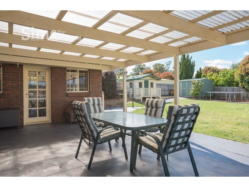 8 Wongarra Avenue, Legana TAS 7277