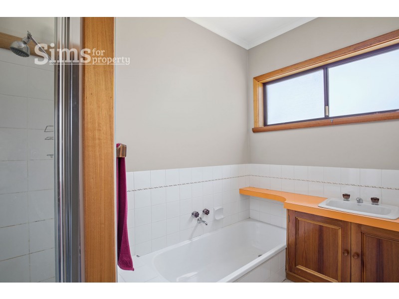 6 Sophie Place, West Launceston TAS 7250