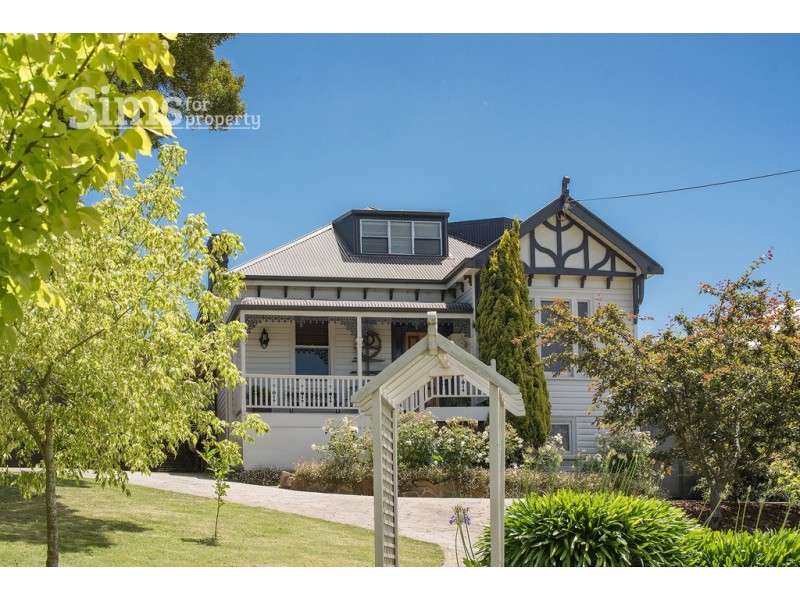 102 Station Road, Norwood TAS 7250