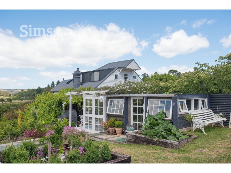 102 Station Road, Norwood TAS 7250