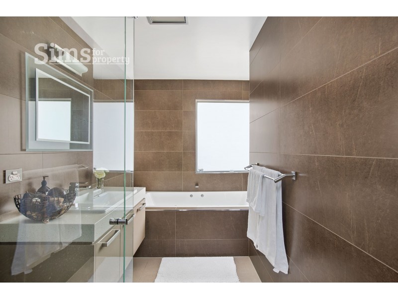 68 Leam Road, Hillwood TAS 7252