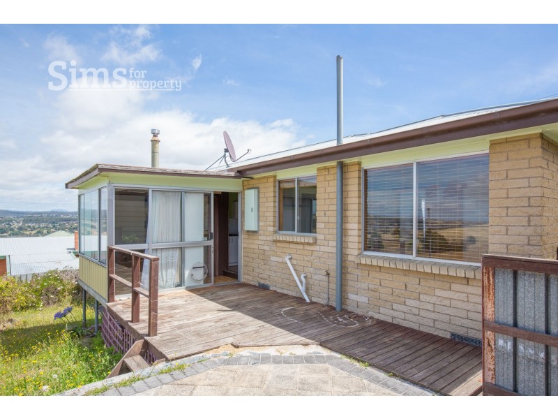 60 Benvenue Road, St Leonards TAS 7250