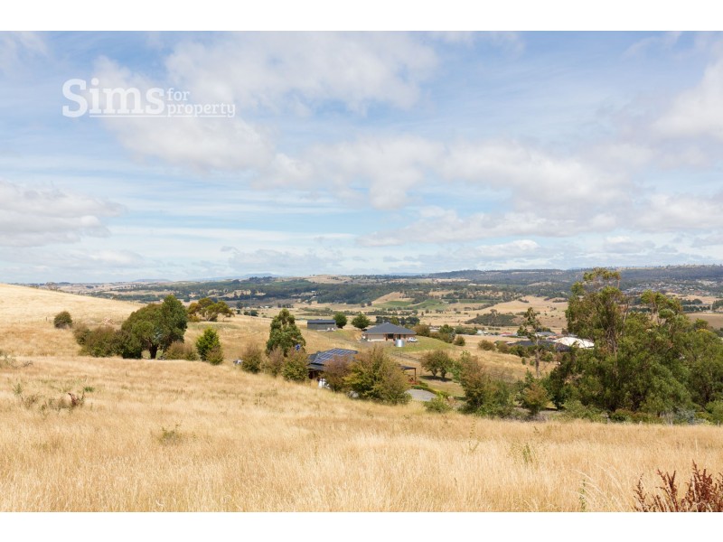 60 Benvenue Road, St Leonards TAS 7250