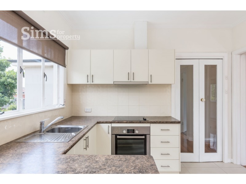 9 Benjamin Street, Trevallyn TAS 7250