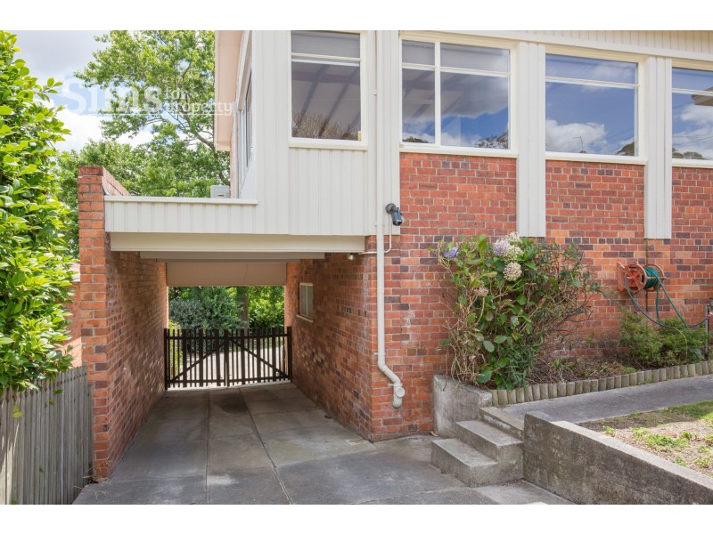 9 Benjamin Street, Trevallyn TAS 7250