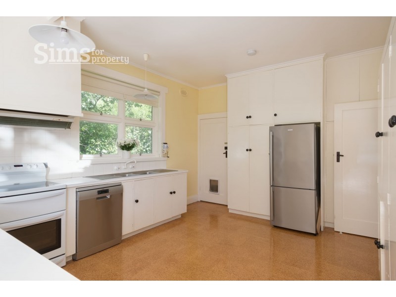 7 Pen-Y-Bryn Place, East Launceston TAS 7250