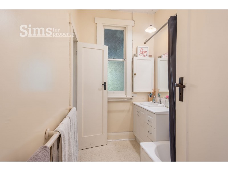 7 Pen-Y-Bryn Place, East Launceston TAS 7250