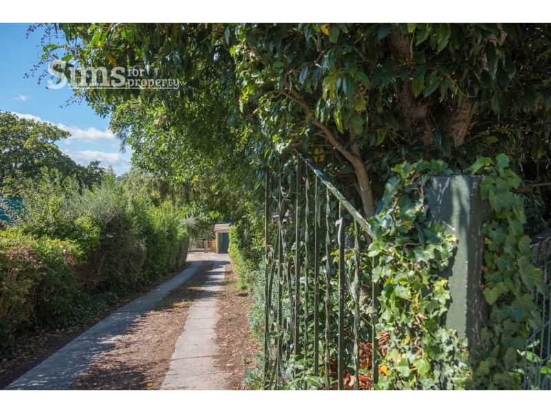 7 Pen-Y-Bryn Place, East Launceston TAS 7250