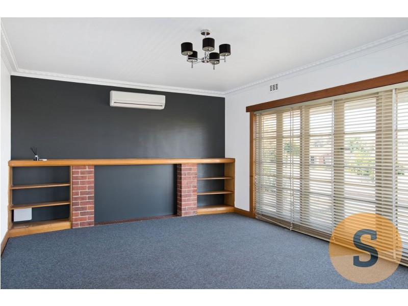 5 Hardinge Avenue, Newnham TAS 7248