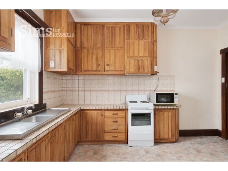 8 Pershing Street, Mowbray TAS 7248