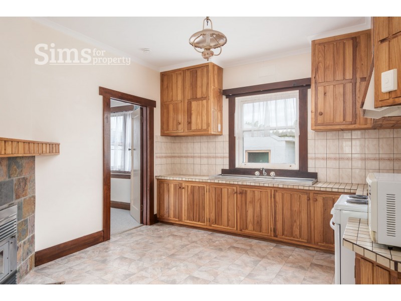 8 Pershing Street, Mowbray TAS 7248