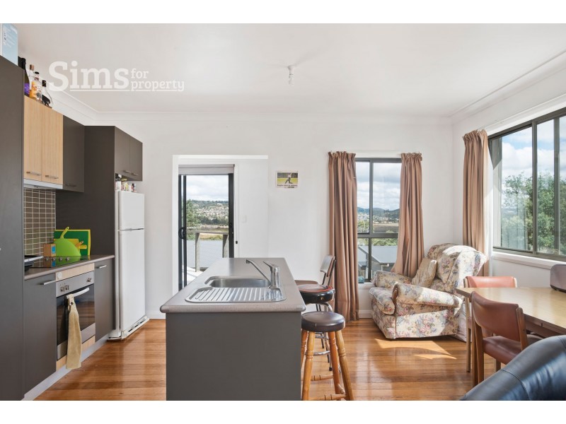 4/7 – 9 Bank Street, Mowbray TAS 7248