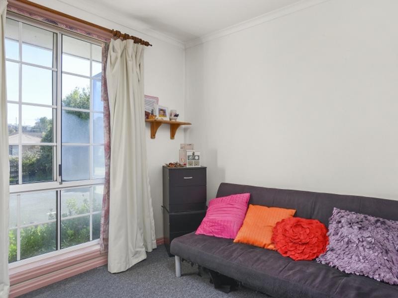 3/4 Patricia Place, Newnham TAS 7248