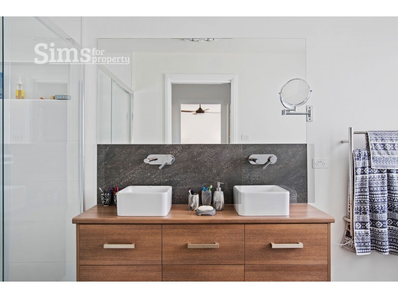 30 Eldonhurst Drive, Newstead TAS 7250