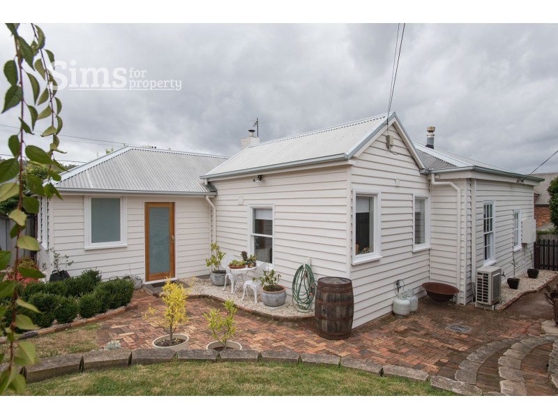 1 Leslie Place, South Launceston TAS 7249