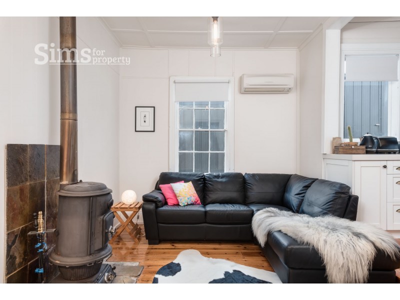 1 Leslie Place, South Launceston TAS 7249