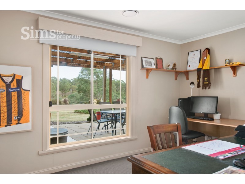 32 Strochnetters Road, Relbia TAS 7258