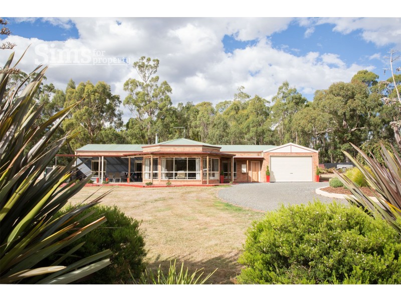 32 Strochnetters Road, Relbia TAS 7258