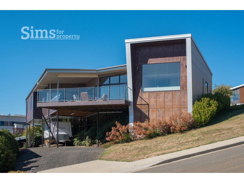 1 Hamish Court, Riverside TAS 7250