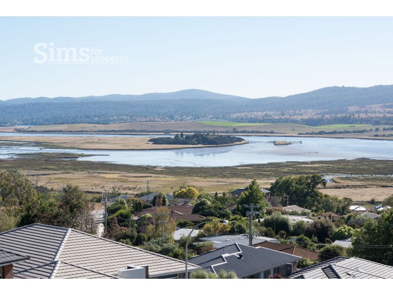 1 Hamish Court, Riverside TAS 7250