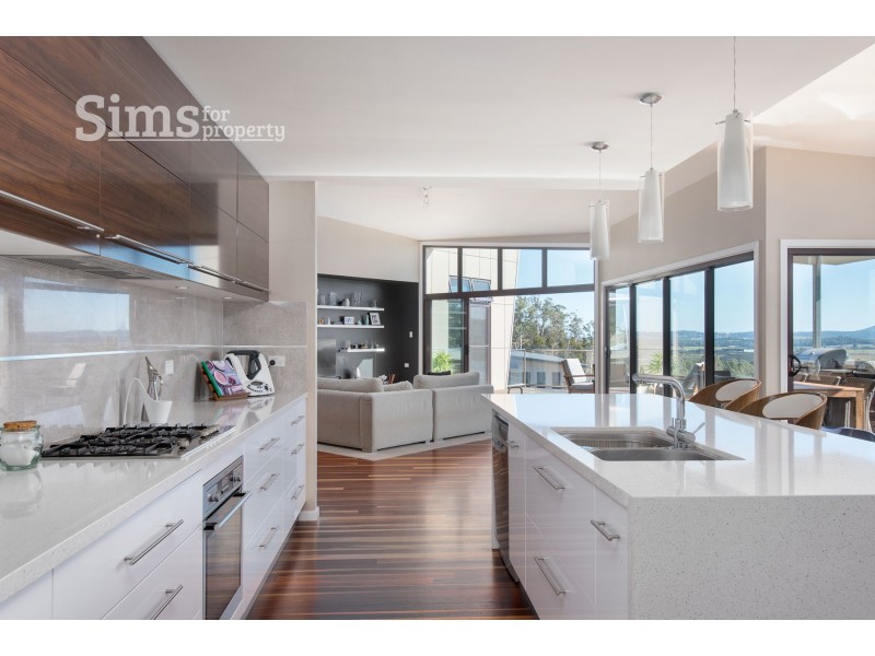 1 Hamish Court, Riverside TAS 7250