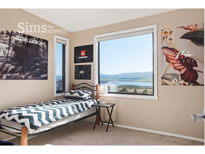 1 Hamish Court, Riverside TAS 7250