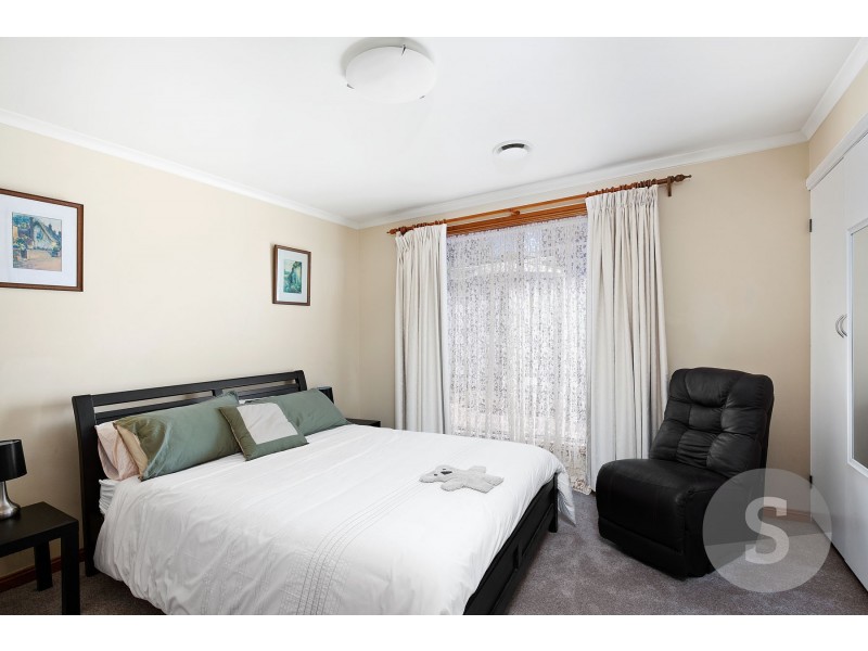 1 Beaumaris Court, Trevallyn TAS 7250