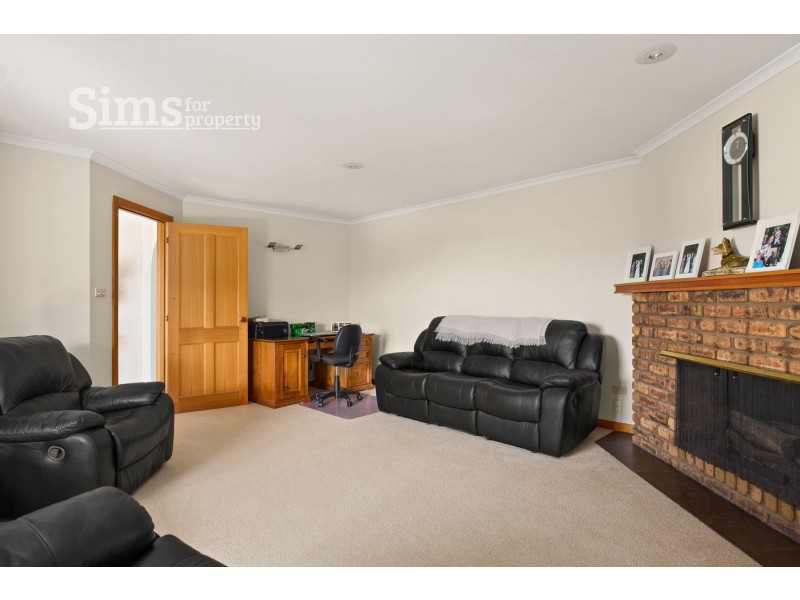 18 Far View Avenue, Riverside TAS 7250