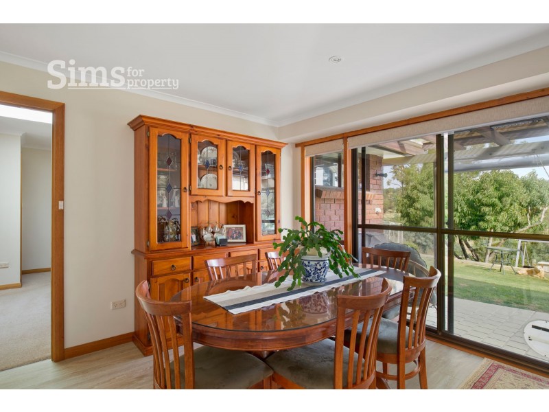 18 Far View Avenue, Riverside TAS 7250