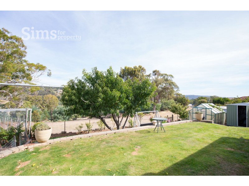 18 Far View Avenue, Riverside TAS 7250