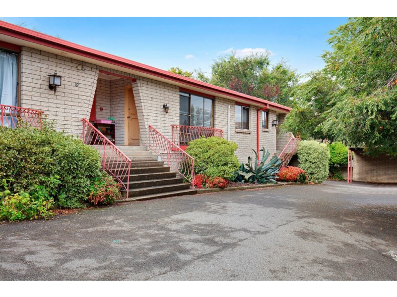 9/4 Alanvale Road, Newnham TAS 7248