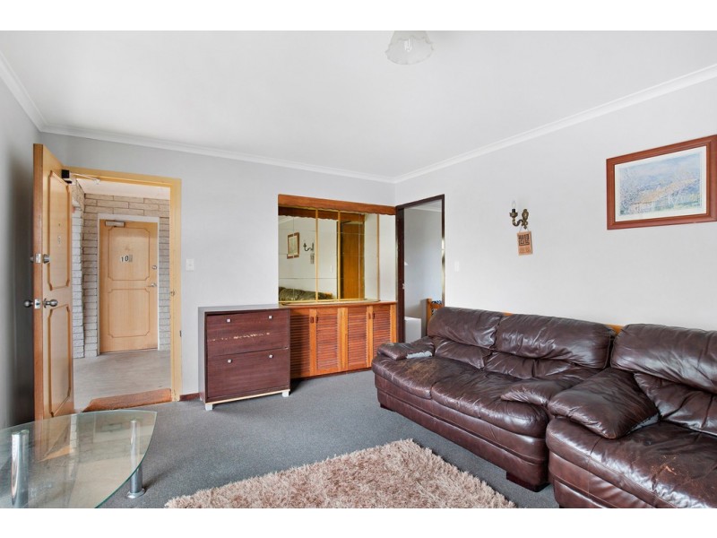 9/4 Alanvale Road, Newnham TAS 7248