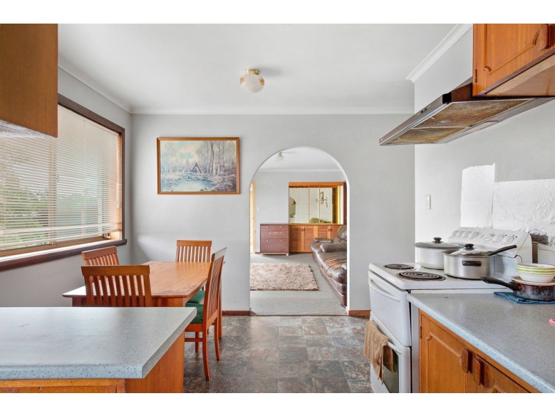 9/4 Alanvale Road, Newnham TAS 7248