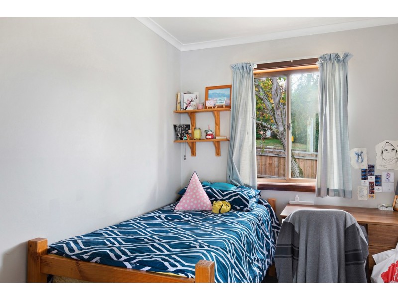 9/4 Alanvale Road, Newnham TAS 7248