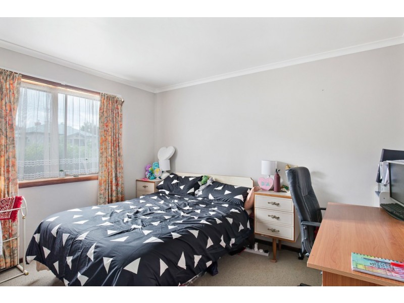 9/4 Alanvale Road, Newnham TAS 7248