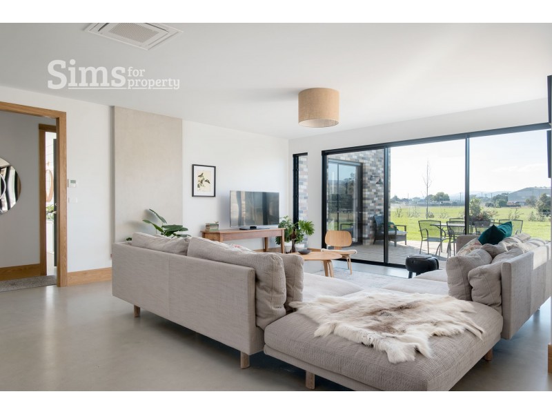 14 Ivy Lane, Newstead TAS 7250